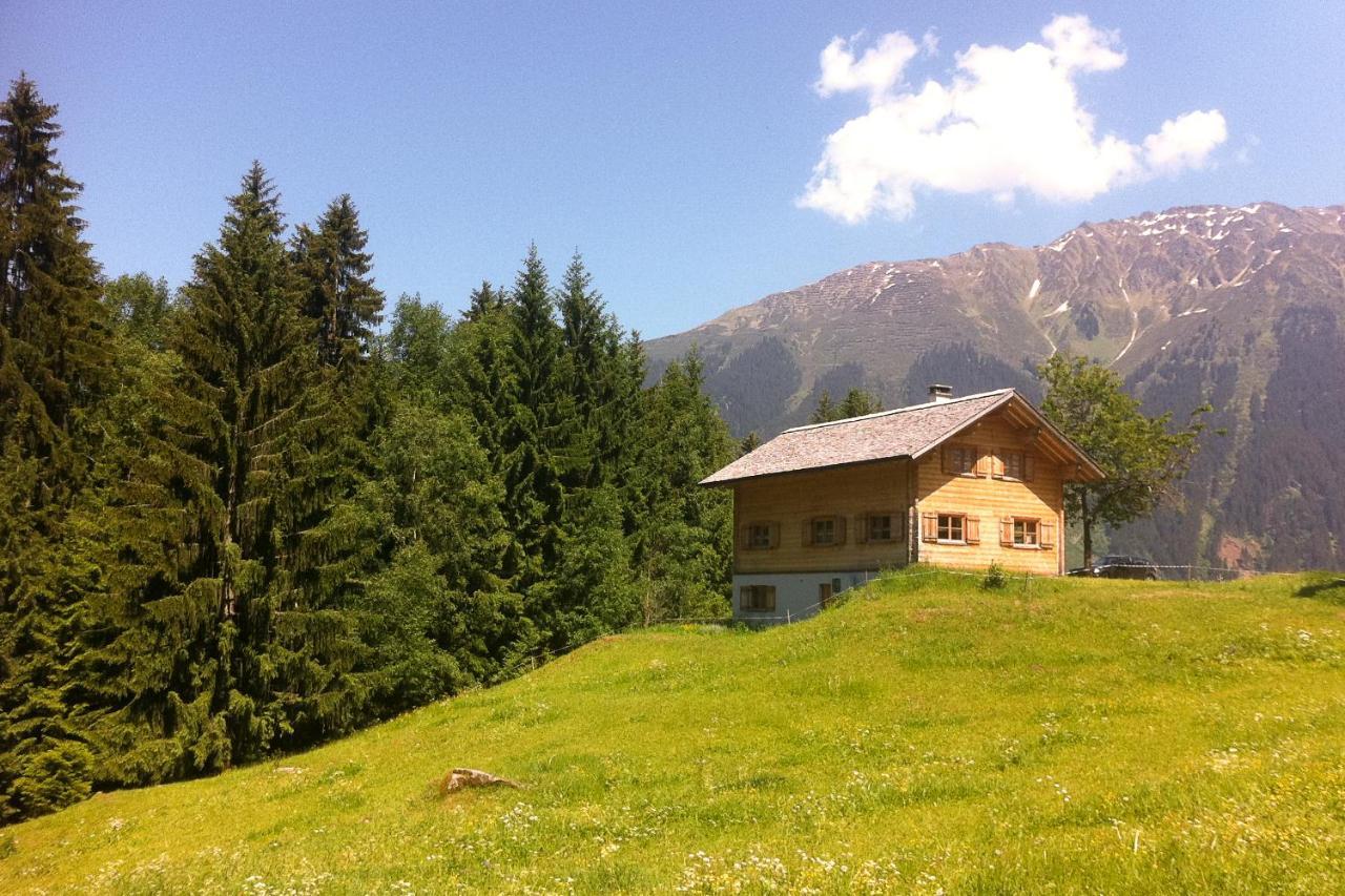 فيلا Alpenapart Montafon - Bitschweil Huesle شرنز الغرفة الصورة